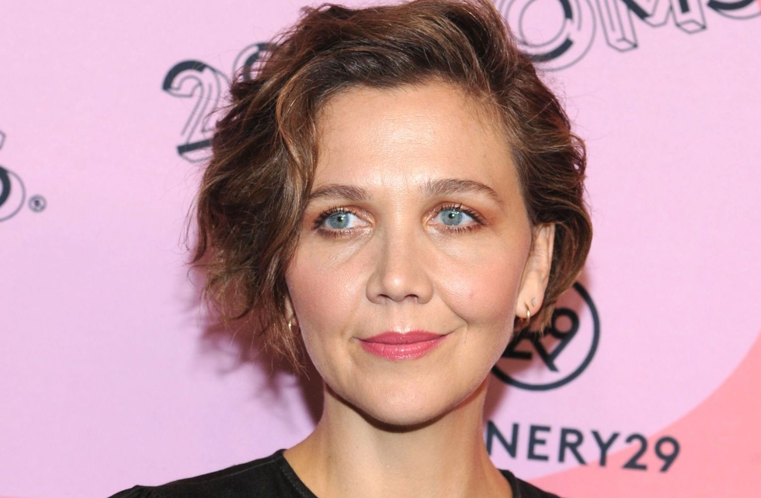 Maggie Gyllenhaal: Birthday - Live Online Radio Blog